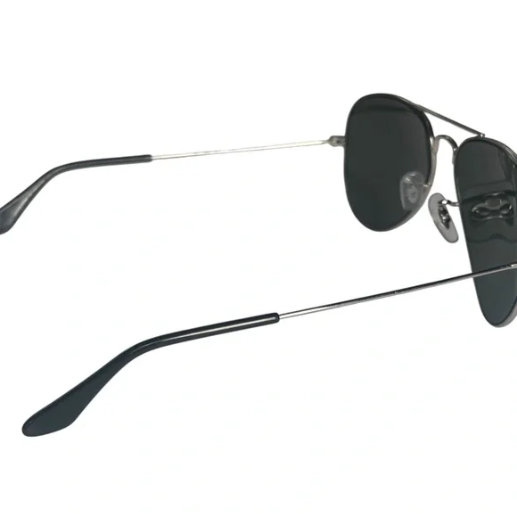 Ray-Ban Aviator Sunglasses, Polarized, silver with black lenses